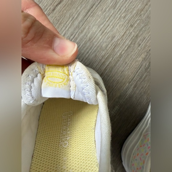 Adidas Sneakers Velcro Straps Confetti White Multi Color Size 5.5 Toddler Baby - Picture 11 of 13